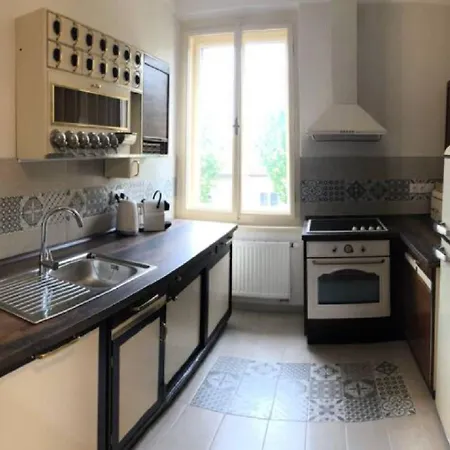 Rodinny Dum Pod Hazemburkem Apartament